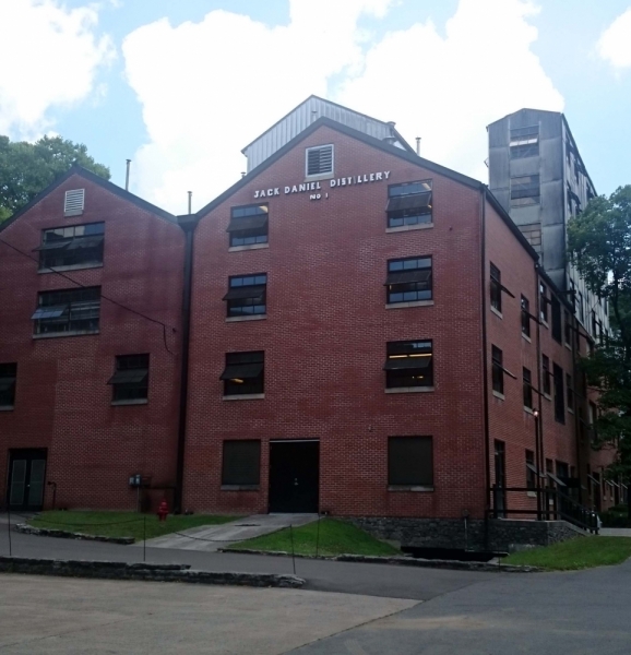 Дорога из Нью-Йорка в Нью-Йорк длиною в 4 тысячи миль