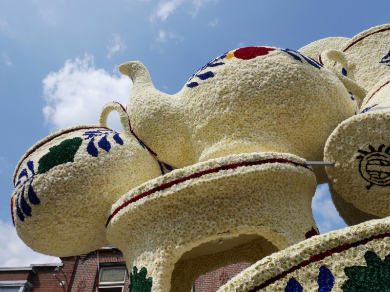 Цветочные парады Varend Corso (2017) и Corso Zundert (2017,2019) в Нидерландах