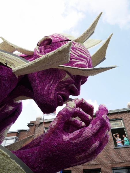 Цветочные парады Varend Corso (2017) и Corso Zundert (2017,2019) в Нидерландах