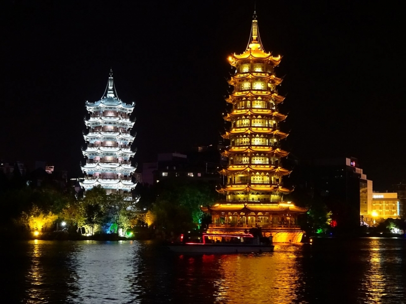 Пекин и сказочное волшебство провинции Гуанси.