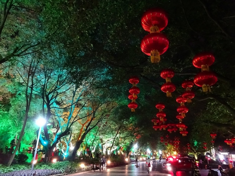 Пекин и сказочное волшебство провинции Гуанси.