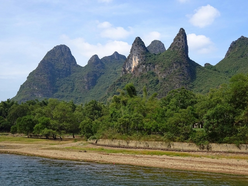 Пекин и сказочное волшебство провинции Гуанси.