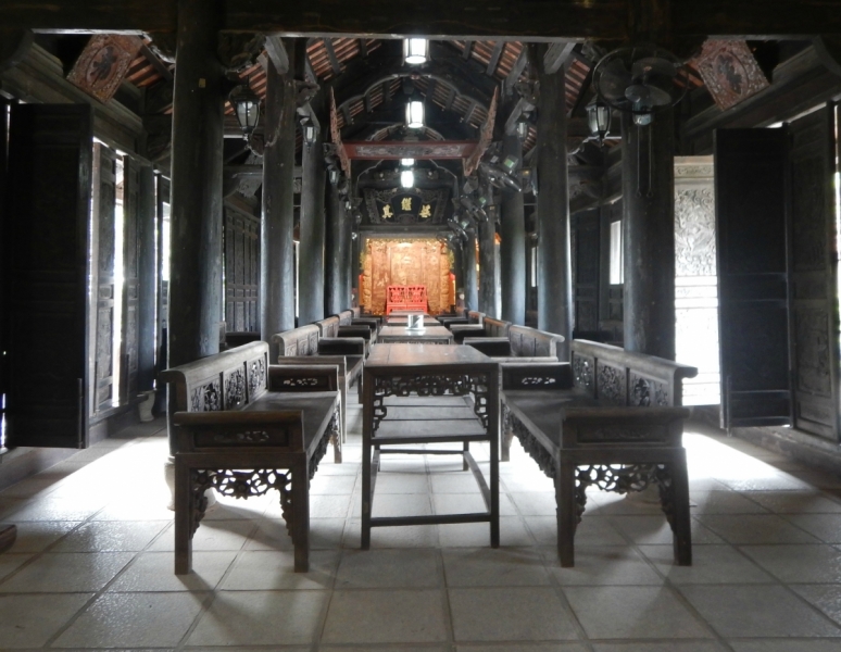 Однодневная экскурсия из Ханоя: Дворец Thanh Chuong Viet