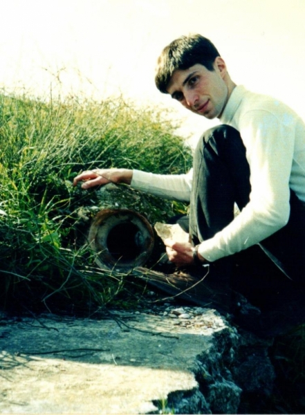 2001