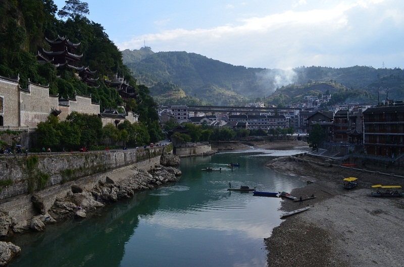 Гуанчжоу - Дачжай - Ченъян - Кайли(Xijiang + Zhenyuan) - Яншо - Гуйлин - Наннин