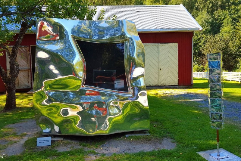 Там на неведомых дорожках...следы людей. Норвегия, регион фьордов, июнь 2017.