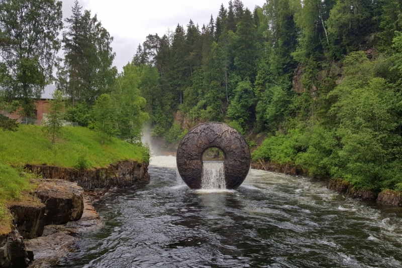 Там на неведомых дорожках...следы людей. Норвегия, регион фьордов, июнь 2017.