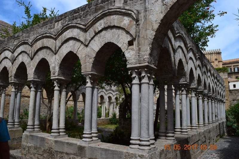 Италия от Венеции до Сиракузы за 15 дней на самолётах, поездах, паромах, автобусе и автомобиле.