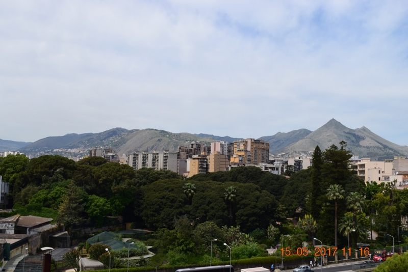 Италия от Венеции до Сиракузы за 15 дней на самолётах, поездах, паромах, автобусе и автомобиле.