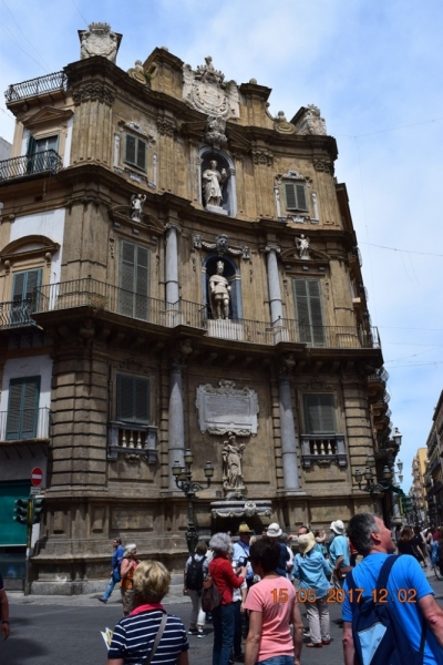 Италия от Венеции до Сиракузы за 15 дней на самолётах, поездах, паромах, автобусе и автомобиле.