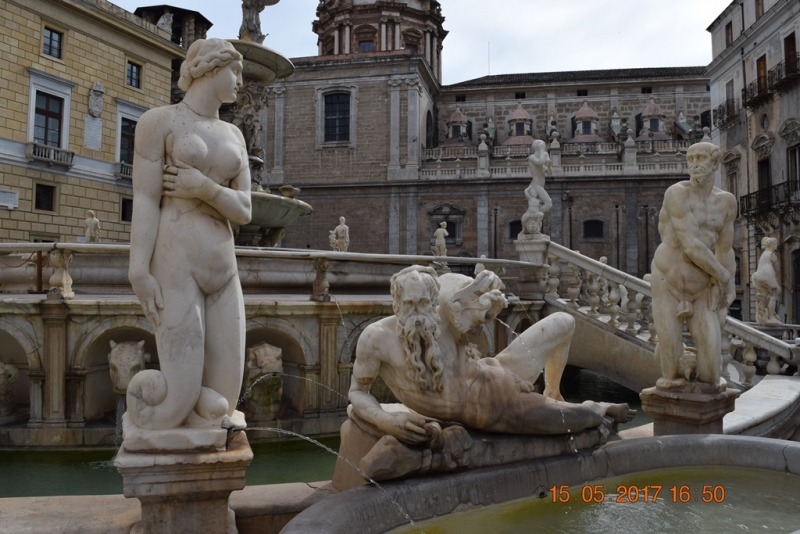 Италия от Венеции до Сиракузы за 15 дней на самолётах, поездах, паромах, автобусе и автомобиле.