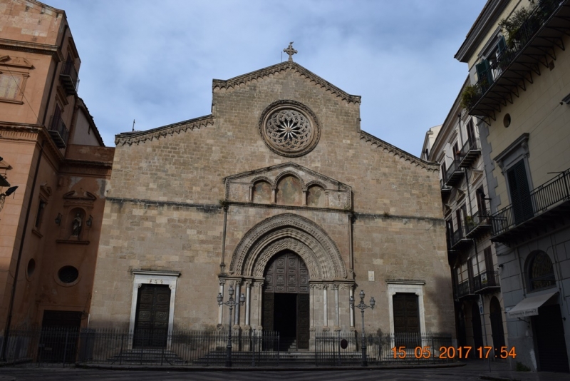 Италия от Венеции до Сиракузы за 15 дней на самолётах, поездах, паромах, автобусе и автомобиле.