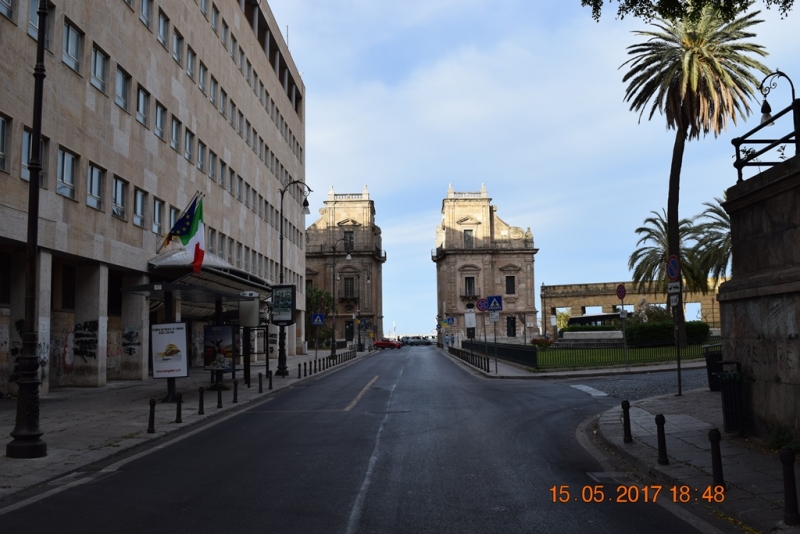 Италия от Венеции до Сиракузы за 15 дней на самолётах, поездах, паромах, автобусе и автомобиле.