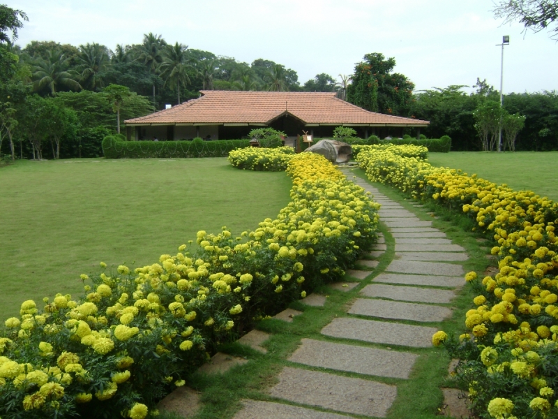 Мадурай в тонкостях, квест в храме Шивы (Бангалор), ашрам Art of living