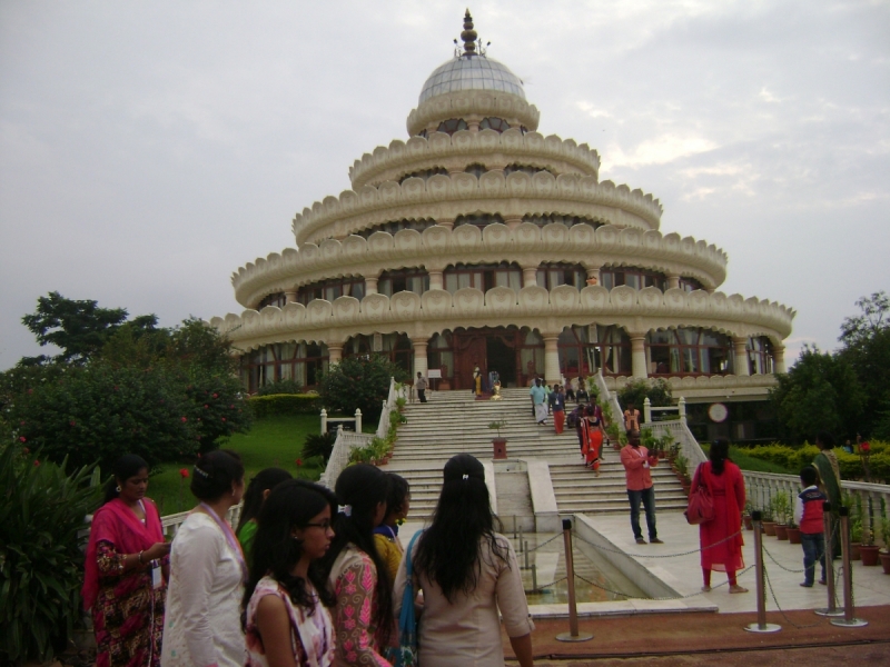 Мадурай в тонкостях, квест в храме Шивы (Бангалор), ашрам Art of living