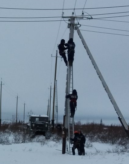 Север. Стынет кровь. Печора, Талый, Каджеро́м, Усть-Лыжы, Паш-Шор, Юрьяха. Без прикрас. 2017окт.