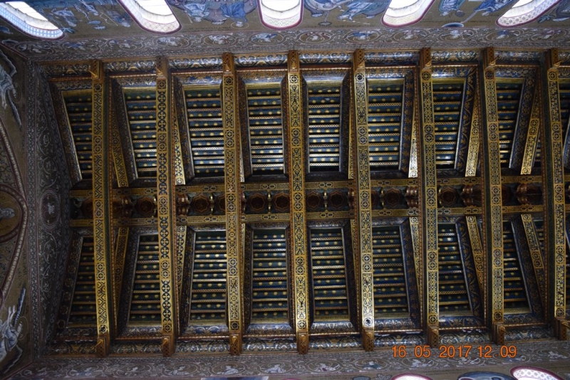 Италия от Венеции до Сиракузы за 15 дней на самолётах, поездах, паромах, автобусе и автомобиле.