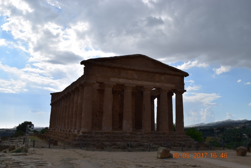 Италия от Венеции до Сиракузы за 15 дней на самолётах, поездах, паромах, автобусе и автомобиле.