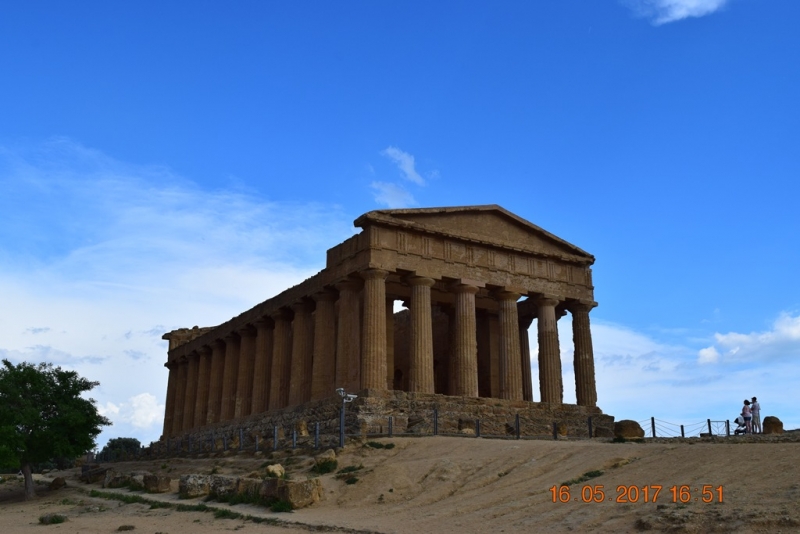 Италия от Венеции до Сиракузы за 15 дней на самолётах, поездах, паромах, автобусе и автомобиле.