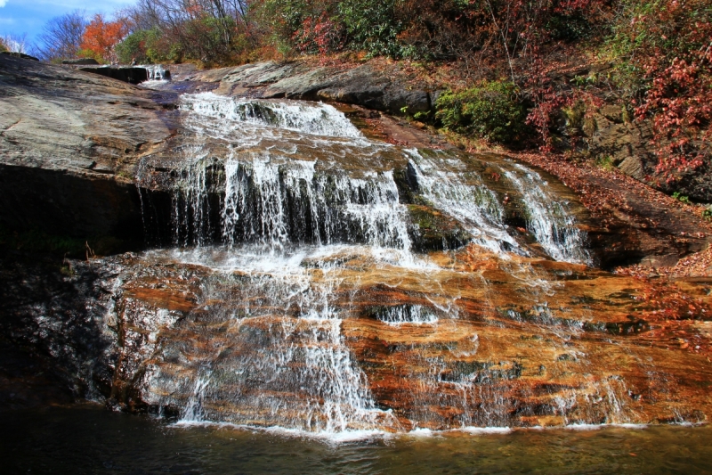 Осень в золоте и багрянце не стеснялась восхищать. Blue Ridge Parkway. 18-22 октября 2016 года.