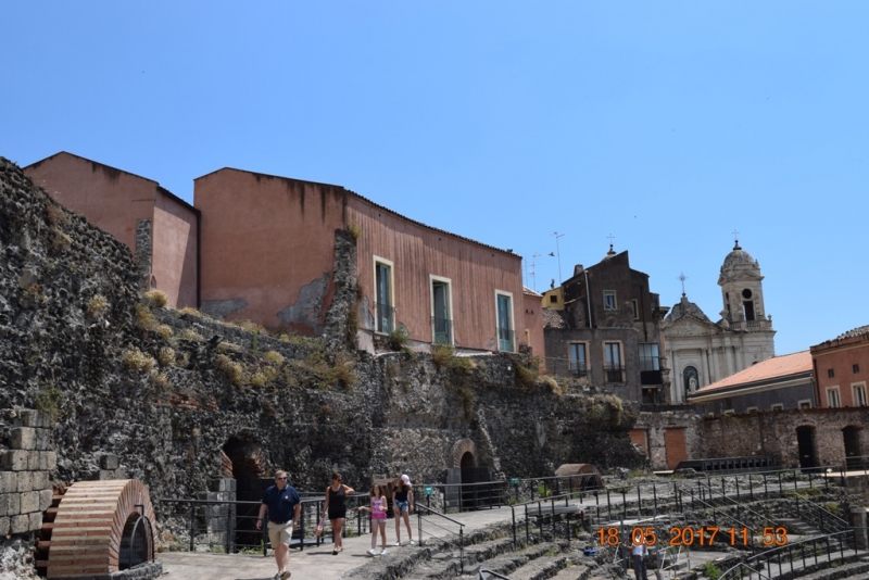 Италия от Венеции до Сиракузы за 15 дней на самолётах, поездах, паромах, автобусе и автомобиле.