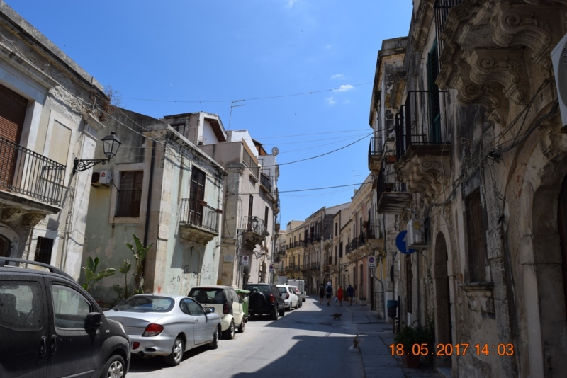 Италия от Венеции до Сиракузы за 15 дней на самолётах, поездах, паромах, автобусе и автомобиле.