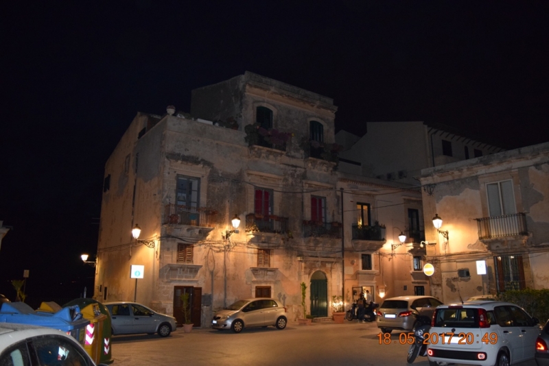 Италия от Венеции до Сиракузы за 15 дней на самолётах, поездах, паромах, автобусе и автомобиле.