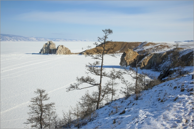 Через лёд Байкала в Монголию