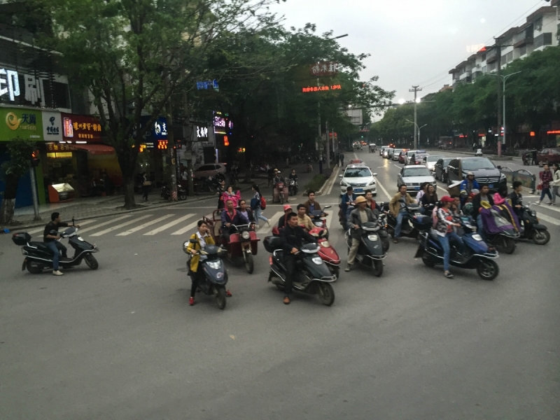 Китай 2016 глазами обывателей!