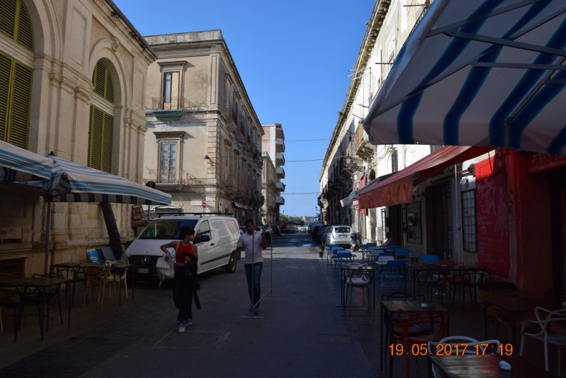 Италия от Венеции до Сиракузы за 15 дней на самолётах, поездах, паромах, автобусе и автомобиле.