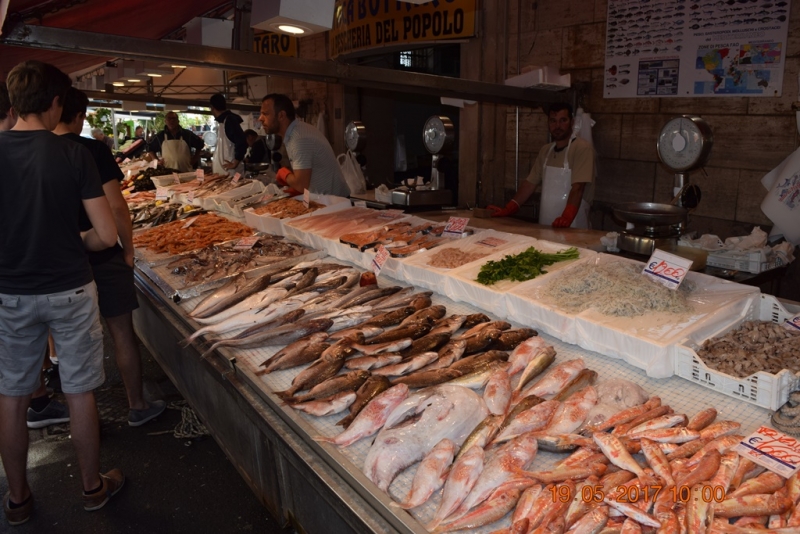 Италия от Венеции до Сиракузы за 15 дней на самолётах, поездах, паромах, автобусе и автомобиле.