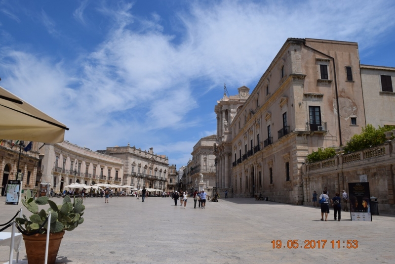 Италия от Венеции до Сиракузы за 15 дней на самолётах, поездах, паромах, автобусе и автомобиле.