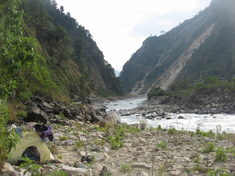 От Татопани к Татопани с видом на Ганеш химал
