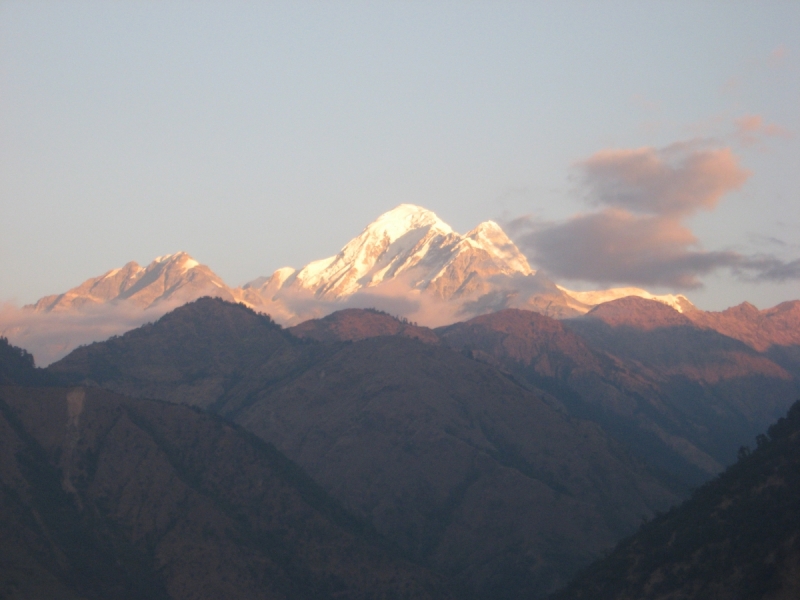 От Татопани к Татопани с видом на Ганеш химал