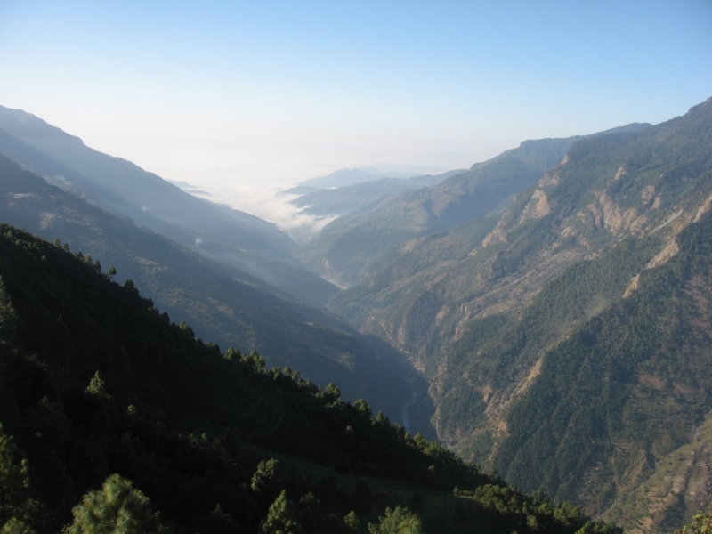 От Татопани к Татопани с видом на Ганеш химал