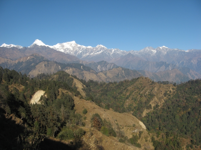 От Татопани к Татопани с видом на Ганеш химал