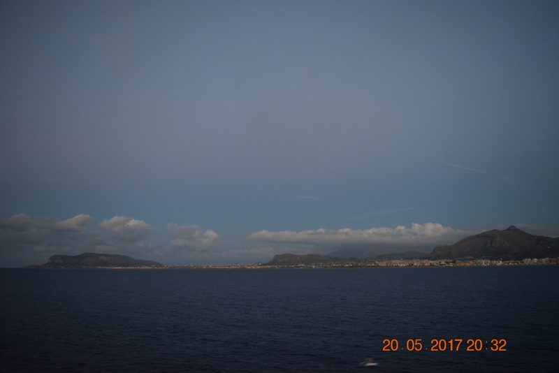 Италия от Венеции до Сиракузы за 15 дней на самолётах, поездах, паромах, автобусе и автомобиле.