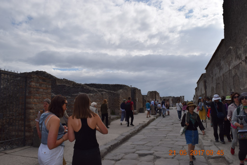 Италия от Венеции до Сиракузы за 15 дней на самолётах, поездах, паромах, автобусе и автомобиле.