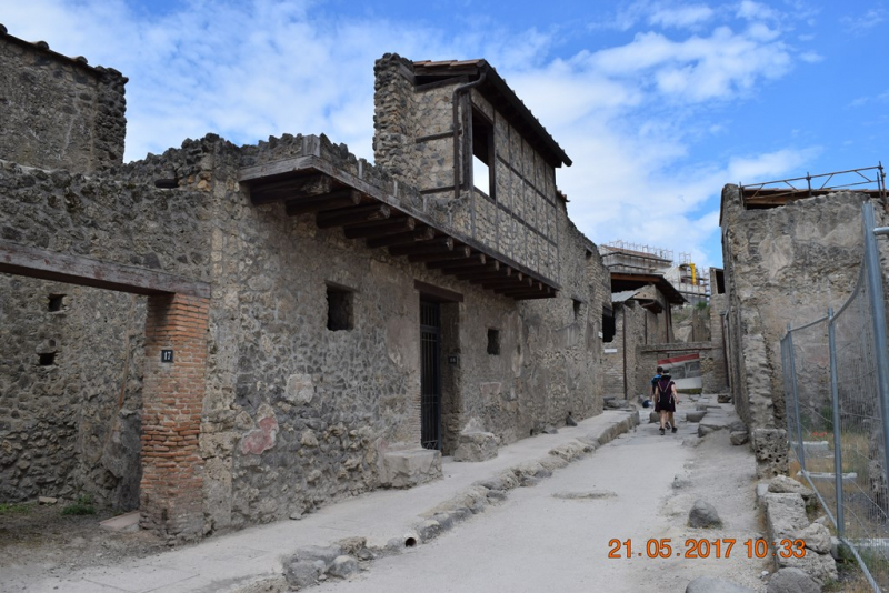 Италия от Венеции до Сиракузы за 15 дней на самолётах, поездах, паромах, автобусе и автомобиле.