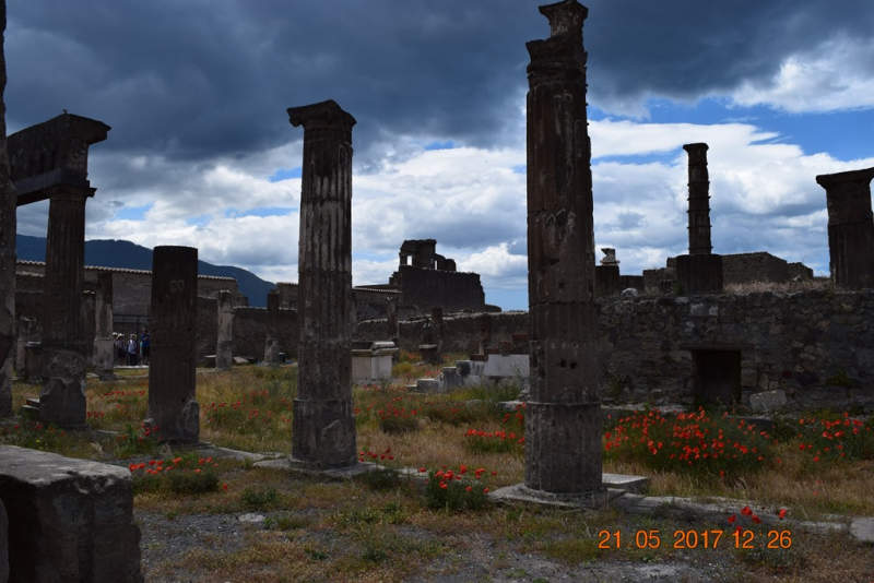 Италия от Венеции до Сиракузы за 15 дней на самолётах, поездах, паромах, автобусе и автомобиле.