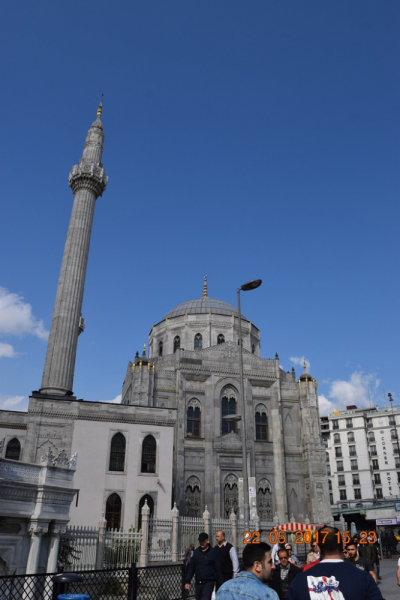 Италия от Венеции до Сиракузы за 15 дней на самолётах, поездах, паромах, автобусе и автомобиле.