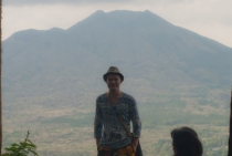 Бали (сёрф) - НГ2011 - Ломбок (треккенг на вулкан) - Гили