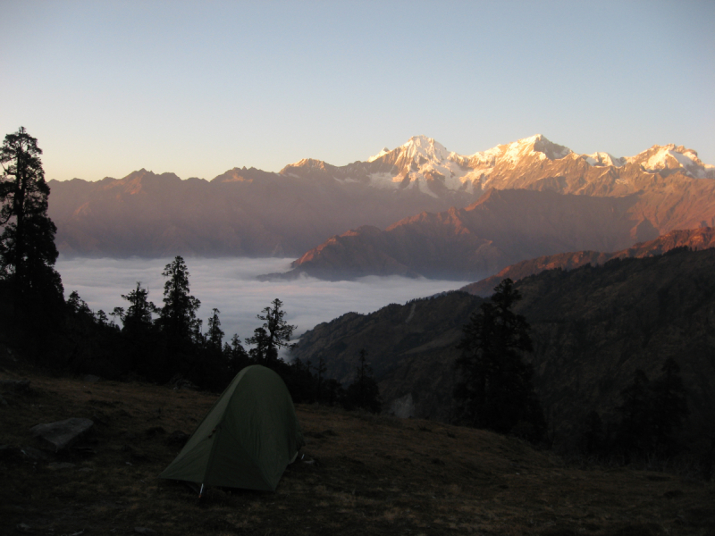 От Татопани к Татопани с видом на Ганеш химал
