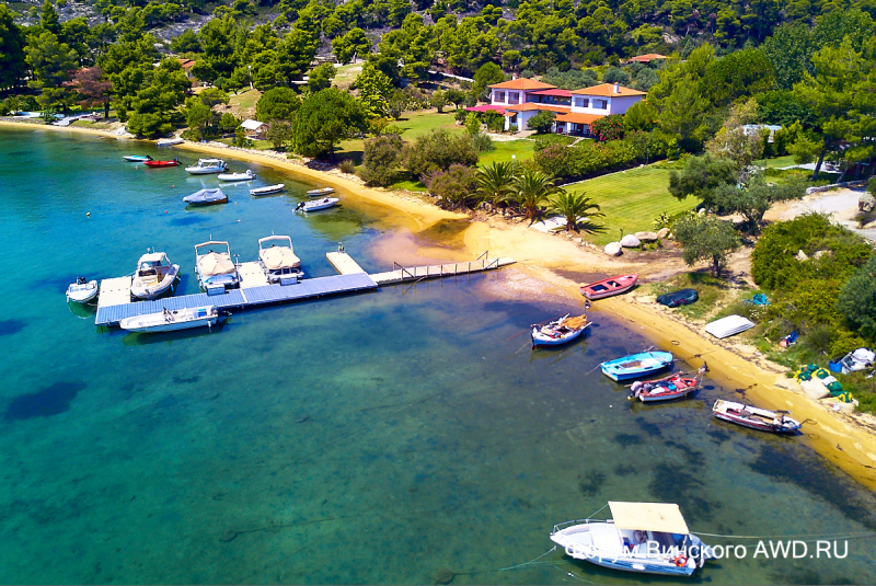 Пляж Фтероти Ситония