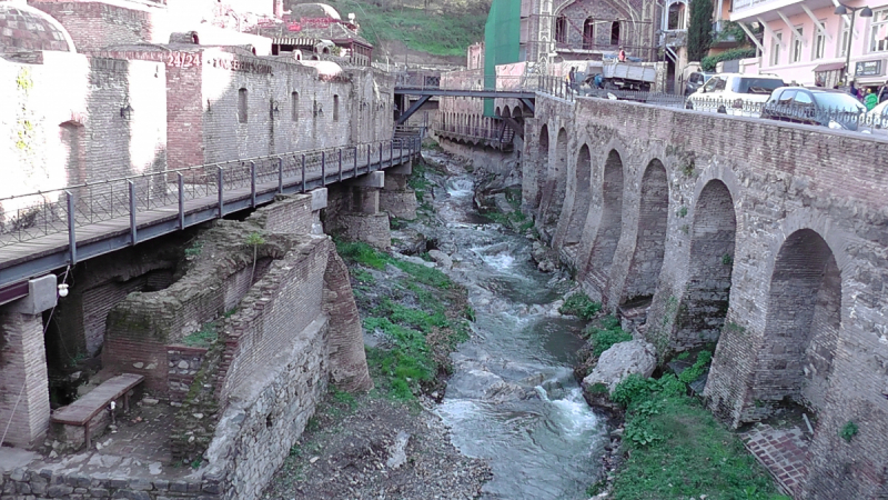Тбилиси,  Боржоми, Кутаиси, Батуми в  ноябре 16го