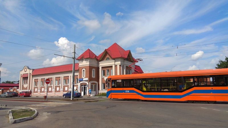 Коломна летней субботой. Калачи. Пастила. Кремль. Пицца. Картофель-фри. Супермаркет.