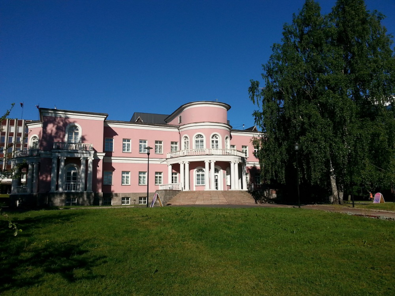 Россия времен ЧМ по футболу 2018: Москва-Коломна-СПб-Карелия-Соловки-Кронштадт-СПб