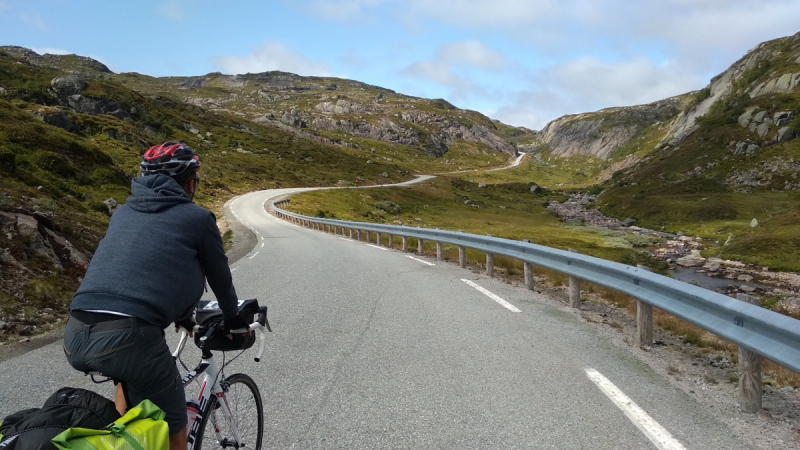 Тролль-трип на 8 колёсах. Норвежский юг на великах, пешком и по скале.