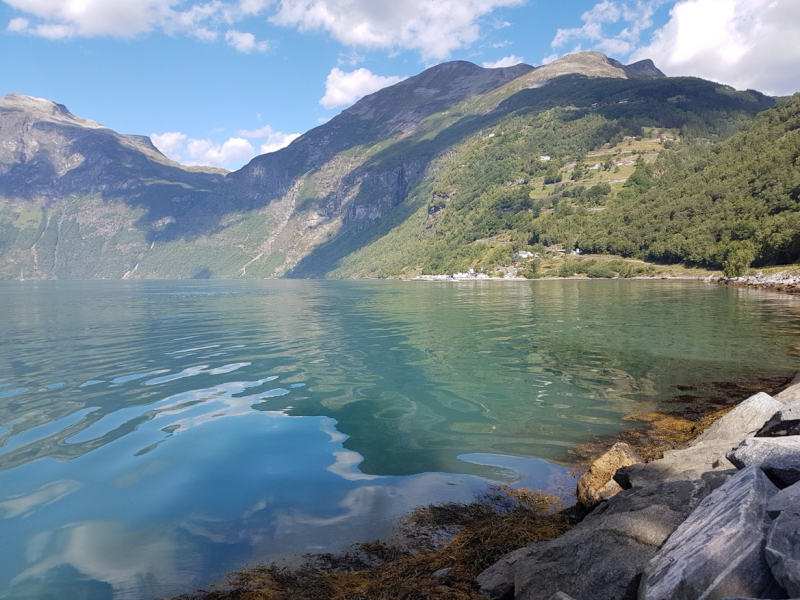 4 дня на авто с палаткой. Geiranger, Mohn Topp/Bladet, Nigardsbreen, FV55. 4 дня на авто с палаткой. Geiranger, Mohn Topp/Bladet, Nigardsbreen, FV55.