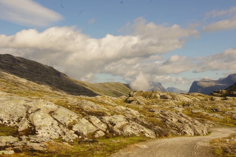 4 дня на авто с палаткой. Geiranger, Mohn Topp/Bladet, Nigardsbreen, FV55.